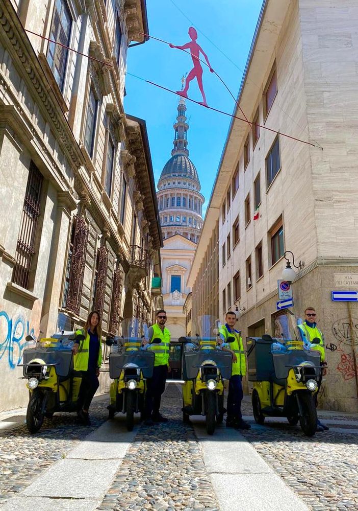 Poste italiane: nuovi palmari ai portalettere per consegne più veloci e green