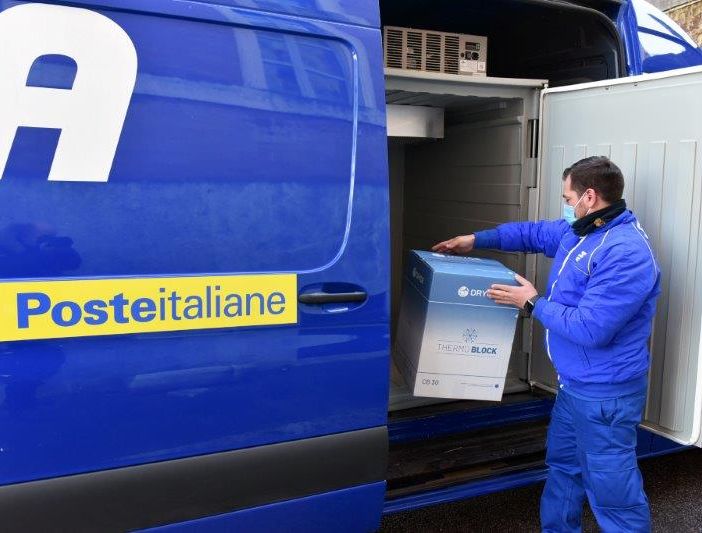 Lunedì arriveranno 11 mila dosi di Moderna a Borgomanero