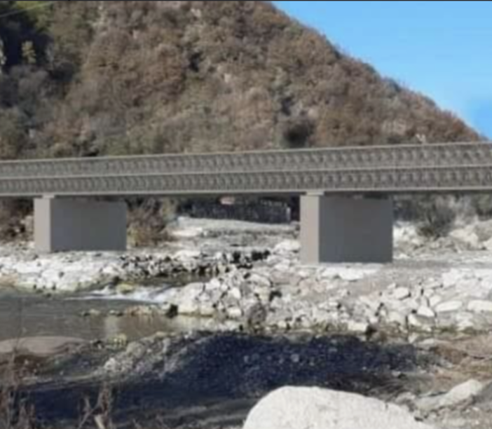 Ponte di Romagnano: il collegamento c'è, ma l'apertura slitta di un altro mese