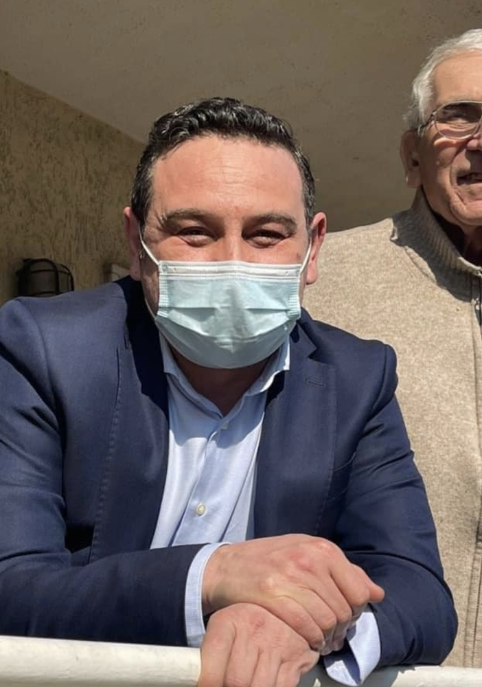 Lutto a Novara, morto il papà del sindaco Canelli