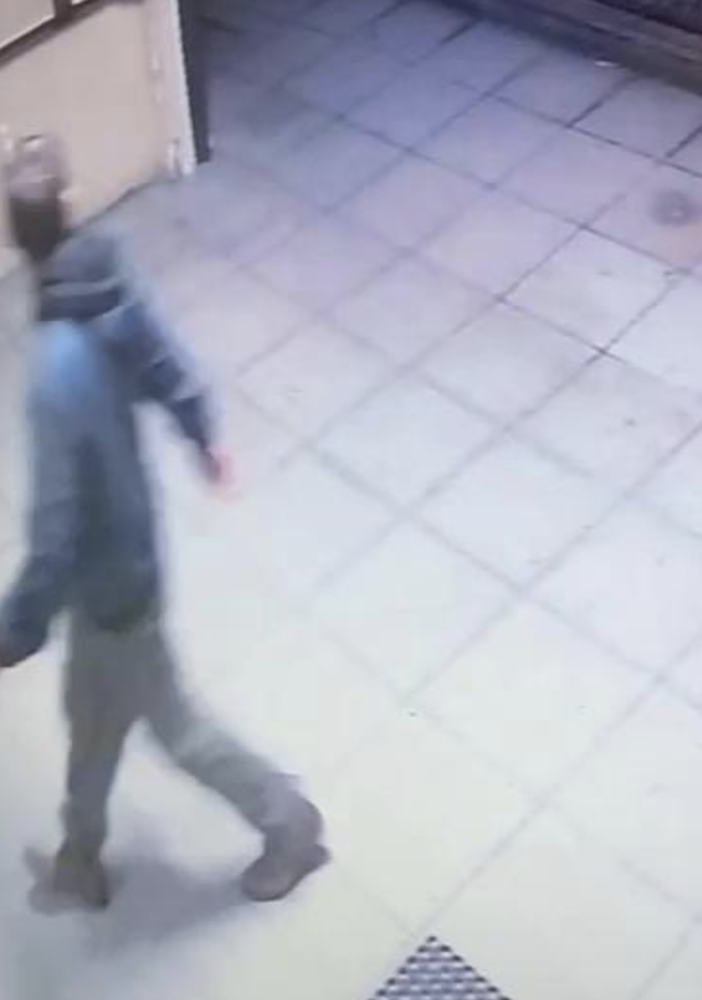 Tratto in arresto il presunto autore di numerosi furti nelle scuole
