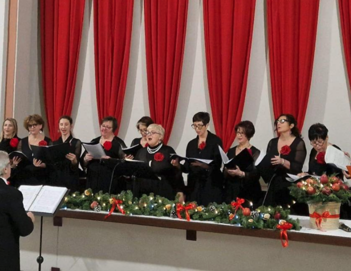 'Aspettando il natale': grande successo del concerto benefico