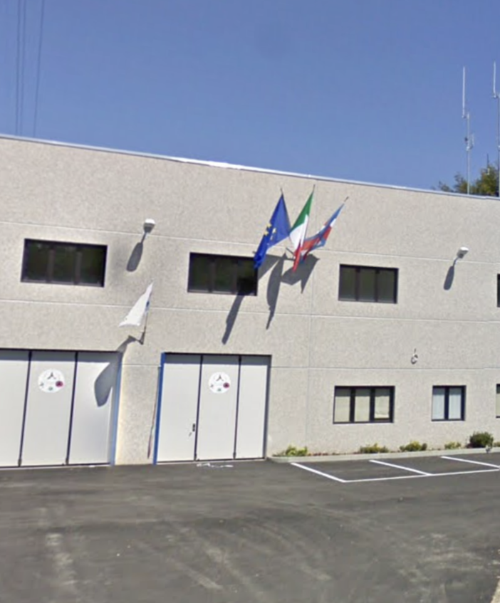 Nebbiuno, torna la raccolta fondi “Un fiore per l’Ambulanza del Vergante”