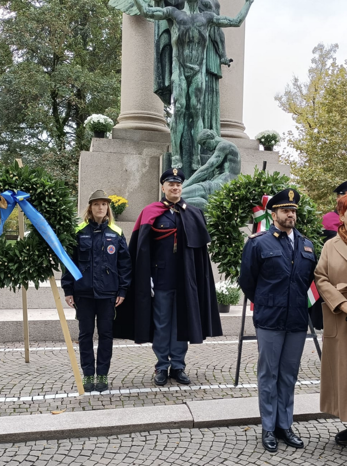 A Novara la cerimonia della Giornata dell'Unità nazionale e delle Forze armate