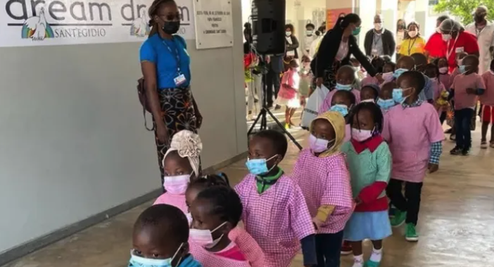 Novara, fisioterapista in partenza per il Mozambico lancia raccolta fondi: ‘Portiamo un aiuto concreto ai bambini’