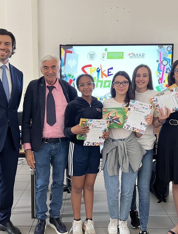 Tre alunne vincono la prima “Lego Spike Challenge”
