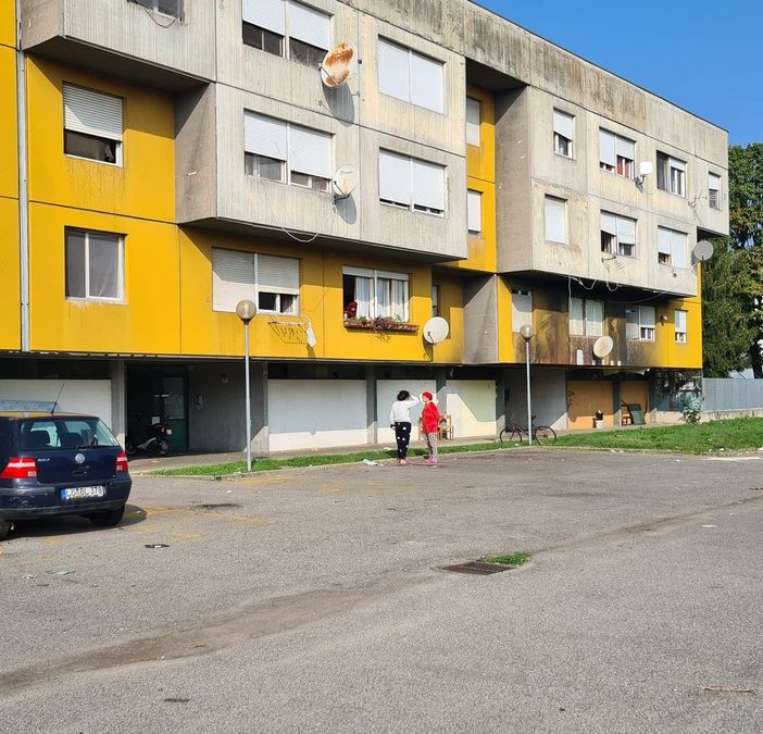 Emergenza nel complesso di edilizia residenziale di Via Calderara