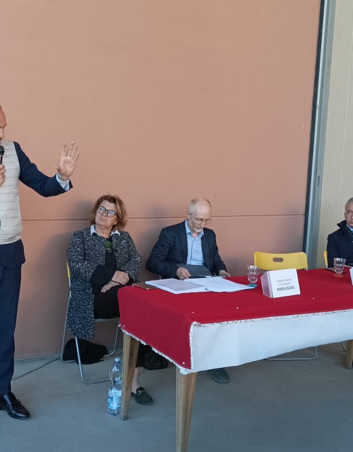 'Guerra dell'acqua' tra novarese e Lomellina, gli agricoltori piemontesi incontrano Cirio