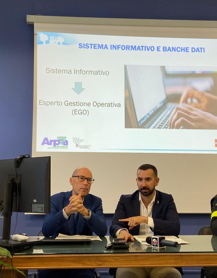 Presentato a Novara il nuovo laboratorio mobile di Arpa per le emergenze ambientali