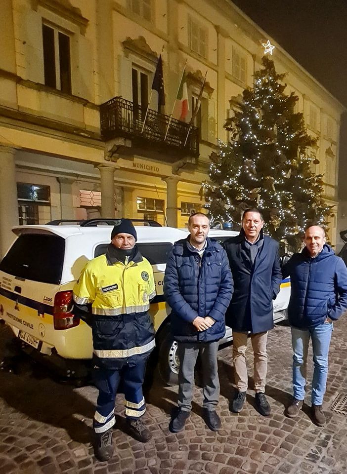 A Nibbiola inaugurato l’albero di Natale