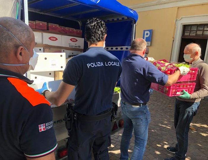 Si è conclusa la distribuzione dei bonus alimentari per le famiglie di Trecate
