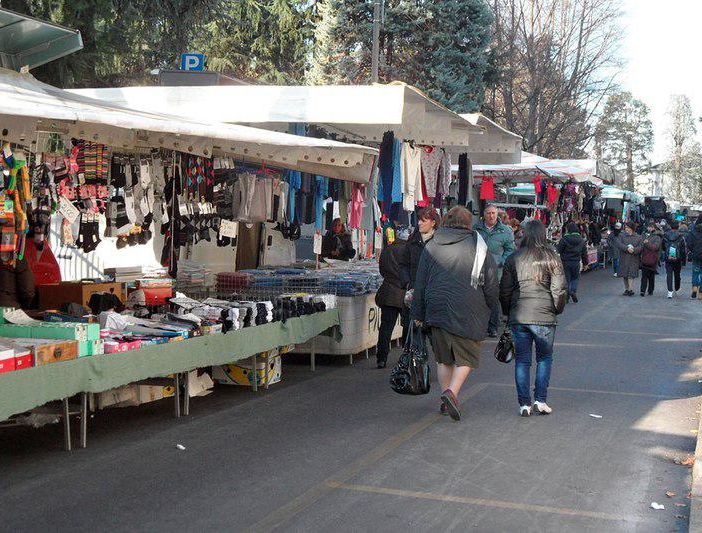 Rivoluzione burocratica: la carta unica di esercizio semplifica la vita degli operatori di mercato