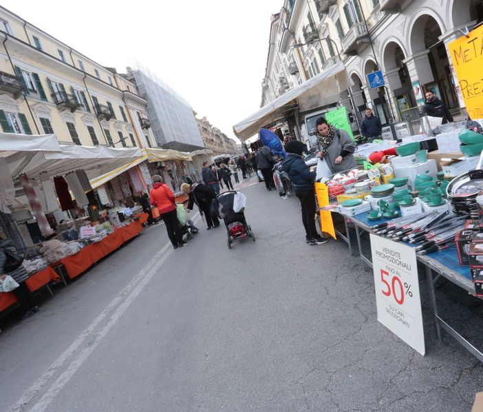 Ambulanti, l'assessore regionale al Commercio Bongioanni: &quot;Bando da 2 milioni per l'acquisto di beni&quot;