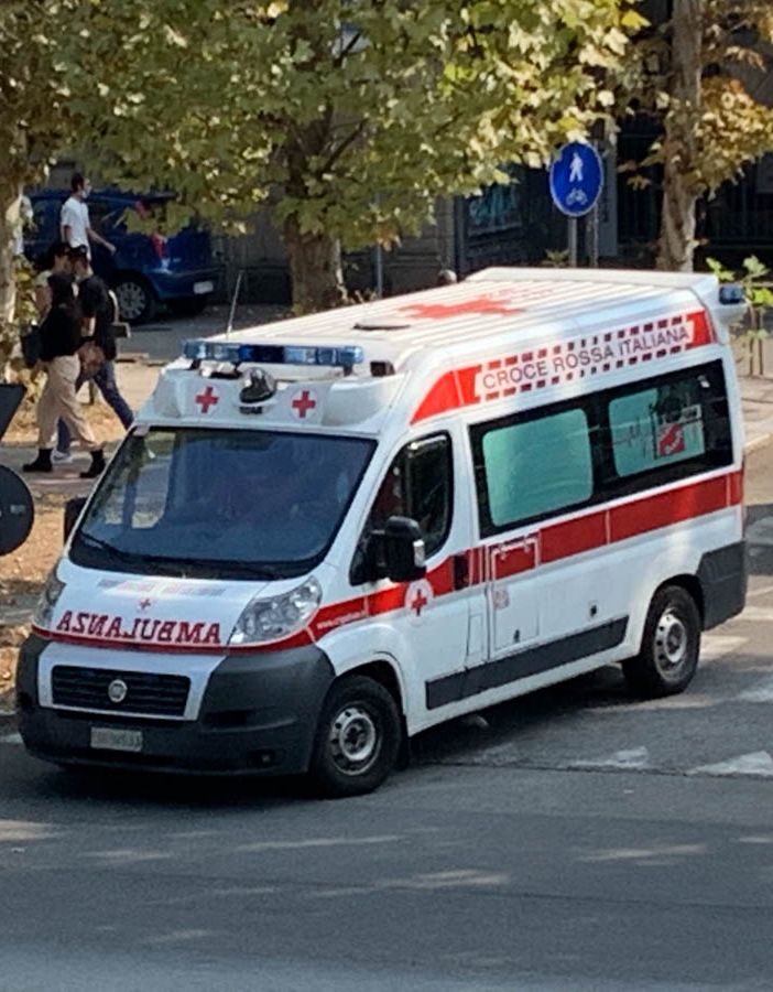 Grave incidente a Momo, una donna trasportata in gravi condizioni all’ospedale