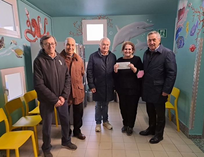 Donazione di per la lotta contro il Cancro a Borgomanero
