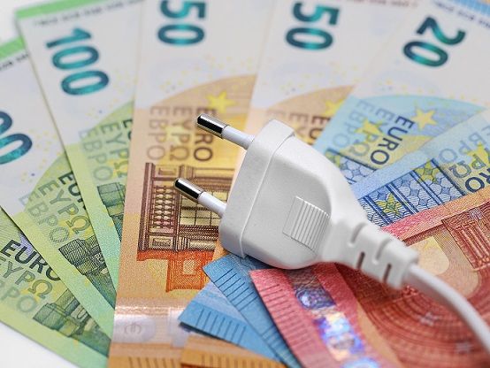 Bollette di luce e gas raddoppiate in un anno, Confartigianato: &quot;Sostenere le imprese, soprattutto le più piccole&quot;