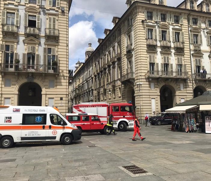 Busta con polvere bianca inviata a Cirio: dentro un foglio con scritto &quot;antrace&quot; [FOTO E VIDEO]