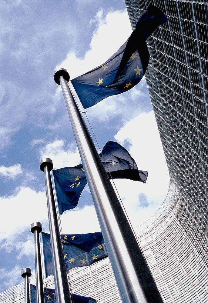 Un'Europa sociale forte per transizioni giuste: prime riflessioni della Commissione
