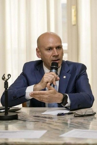 Coronavirus, Frediani-Bertola (M5S): &quot;Terapie anti-Covid non hanno simboli di partito&quot;