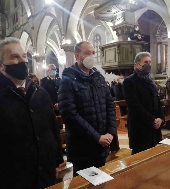 Anche la Provincia alla messa per don Giussani