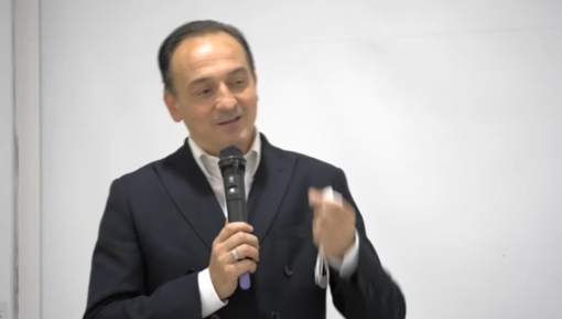 Cirio: &quot;Da oggi un laboratorio mobile per fare i tamponi e i test sierologici in tutto il Piemonte&quot;