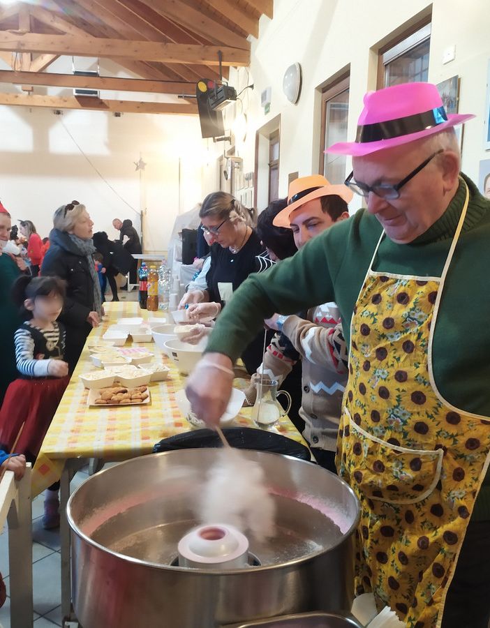 Carnevale a Lumellogno: successo per l'Oratorio Anspi Pier Lombardo e la Pro Loco Lumellognese