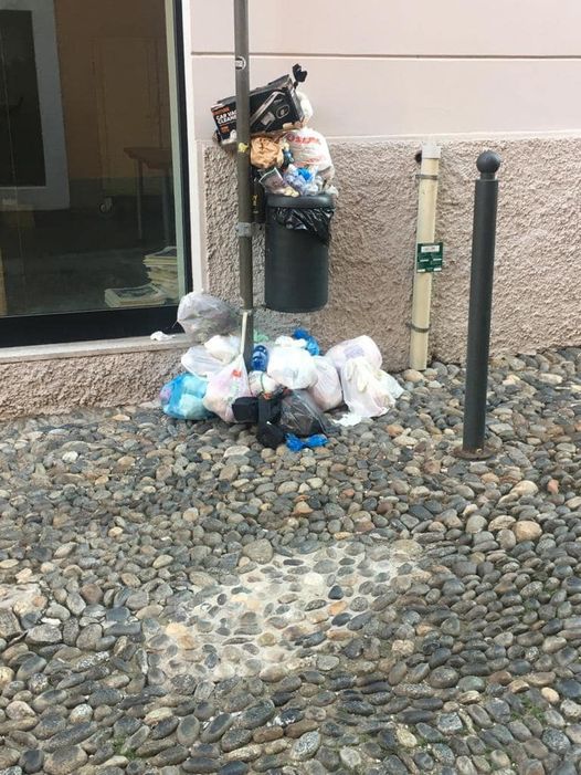 Abbandonavano i rifiuti nei cestini, individuati dalle fototrappole