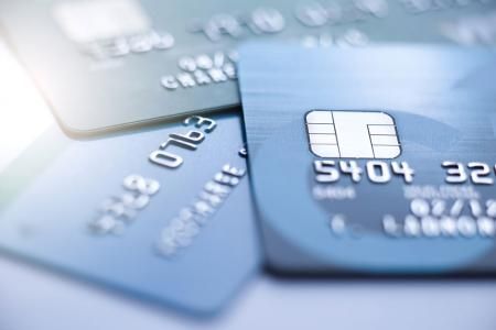 Fineco annuncia la chiusura dei conti senza investimenti e con più di 100mila euro