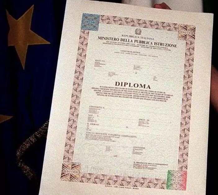 Il plauso della Provincia ai maturati con il &quot;100&quot;