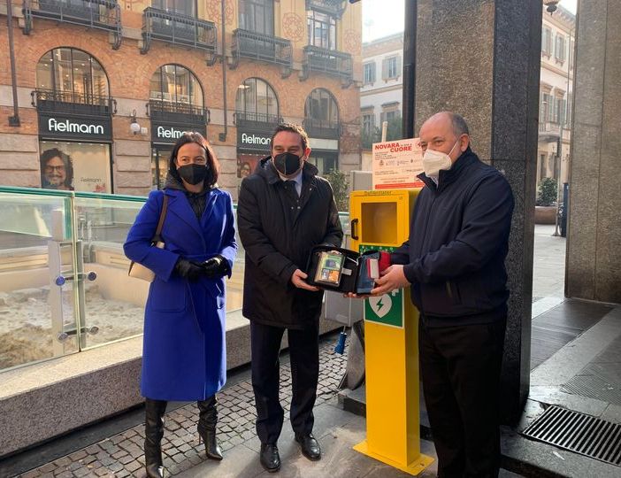 Cresce il numero di defibrillatori a Novara