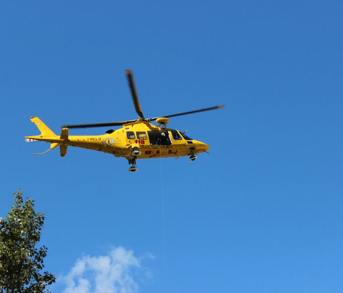 Incidente stradale ad Arona: donna investita in via Baracca