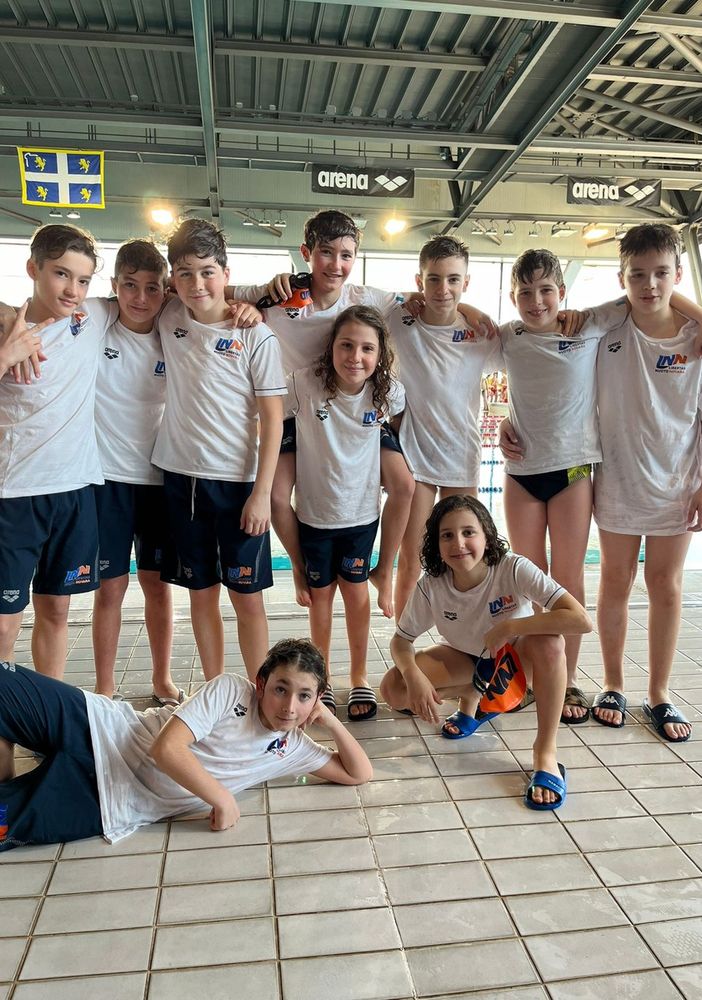 Gran Prix “esordienti” di nuoto: Davide Ingrosso trionfa tra gli “a”, Matilde Pezzoni primeggia tra le “b1”
