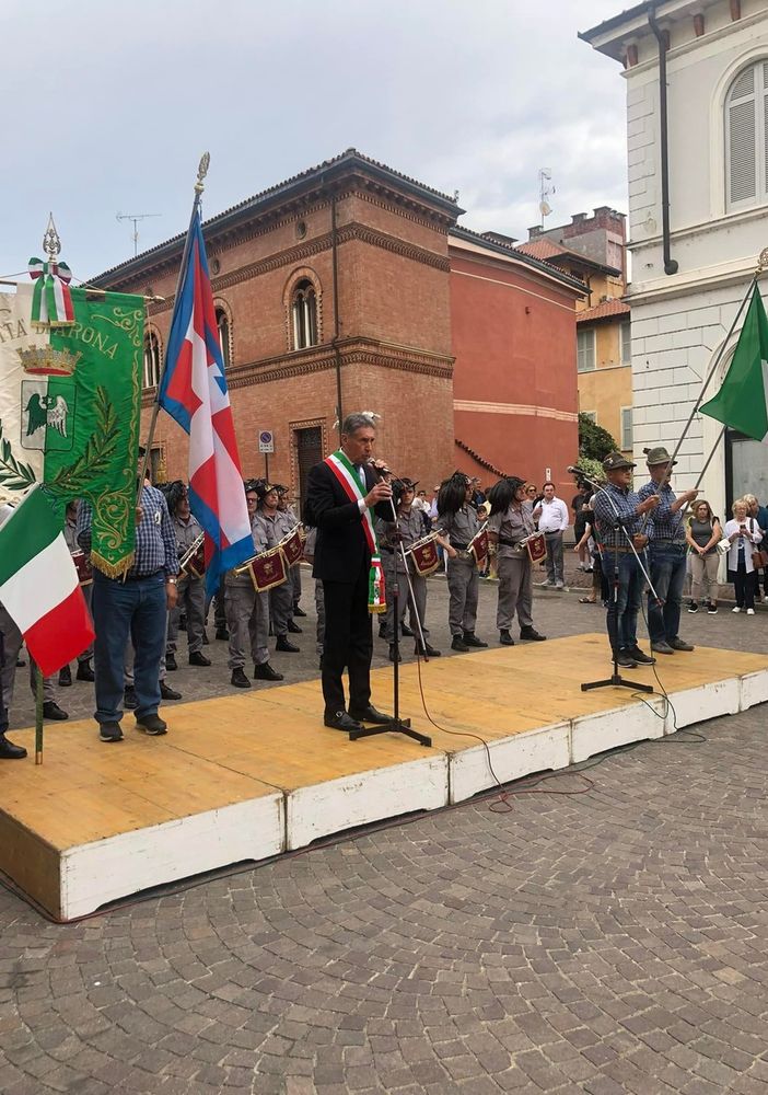 Celebrata ad Arona la festa della Repubblica