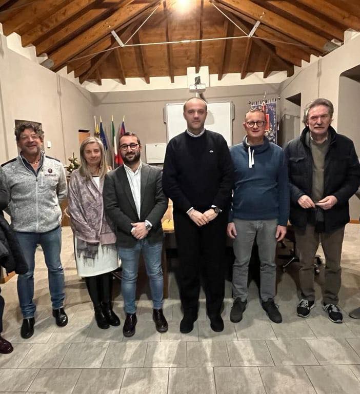 “Il presidente incontra il territorio”: ieri riunione ad Armeno con i sindaci della zona