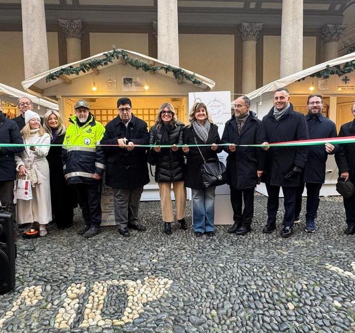 Mercatino della solidarietà: inaugurata la ventisettesima edizione a Novara