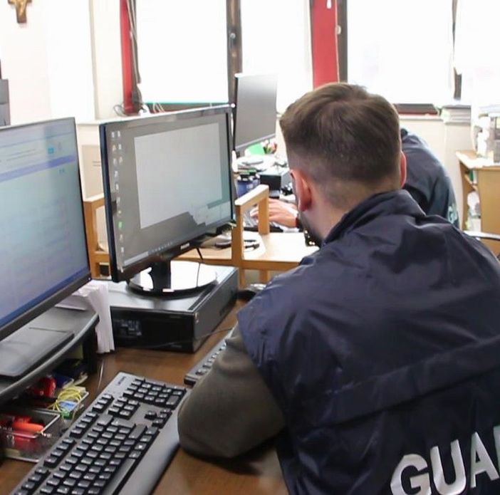 Riciclaggio e fatture false: sequestri per 12 milioni di euro della finanza, coinvolta anche Novara