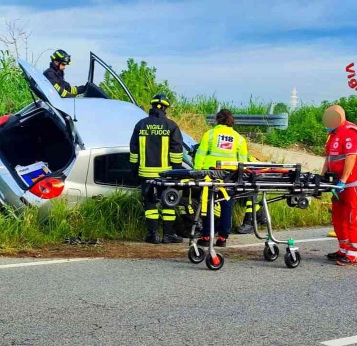Cronaca nord-ovest: Un ferito nell'incidente autonomo a Pezzana sulla SP31
