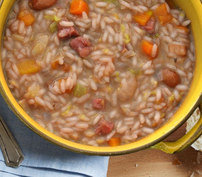 Torna a Sizzano la serata enogastronomica &quot;Salam, strachin e vin dal cuntadin&quot;