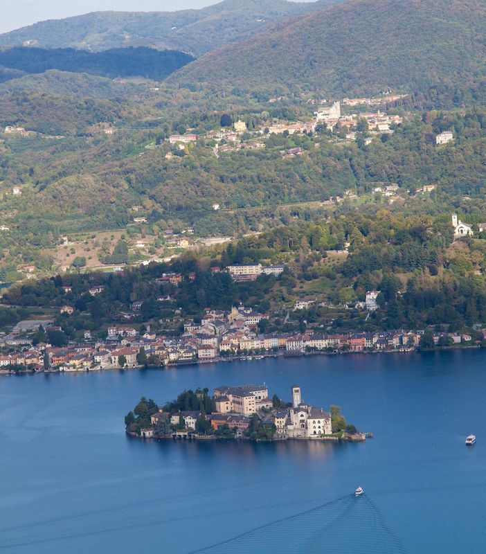 Grande festa per il ventennale di apertura del Villa Crespi
