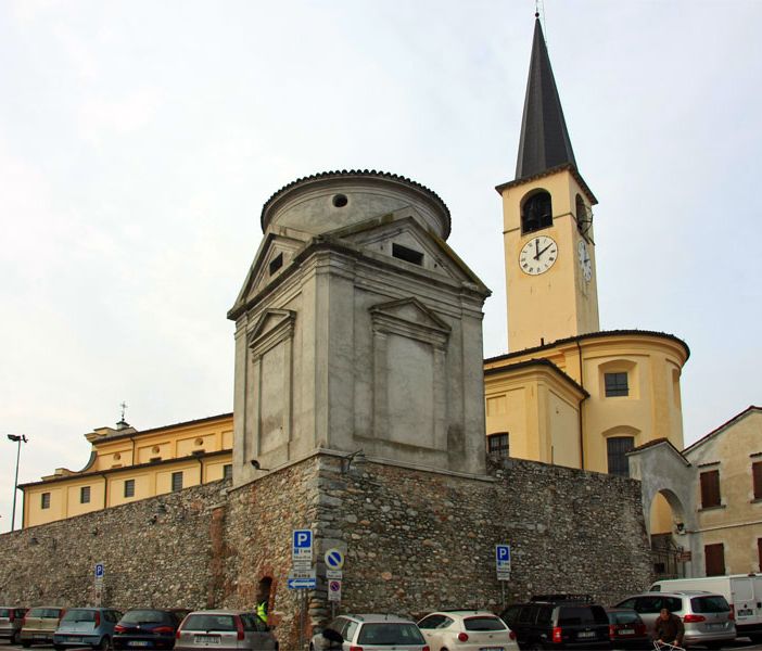 A Borgo Ticino la prima edizione del ‘Camminar mangiando’