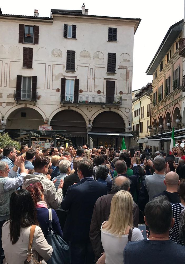 Giorgia Meloni a Novara per l'ultima tappa di campagna elettorale di Fratelli d'Italia