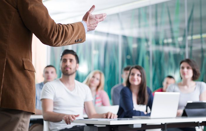 Vco Formazione: docenti della sede novarese di Vco Formazione presenti a “Wooooow!”, il Salone dell’orientamento