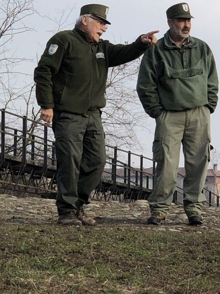Notizie dal Piemonte. Task force delle guardie ittiche a Viverone: sanzionati 9 cinesi e 3 romeni non in regola FOTO