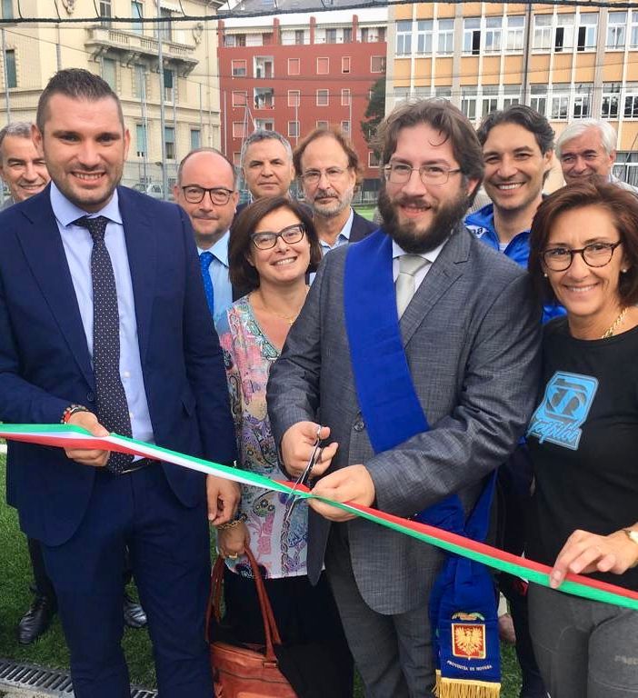 Inagurato il nuovo campetto da calcio per le scuole &quot;Nervi&quot;, &quot;Mossotti&quot;, &quot;Omar&quot;, &quot;Casorati&quot; e &quot;Carlo Alberto&quot;