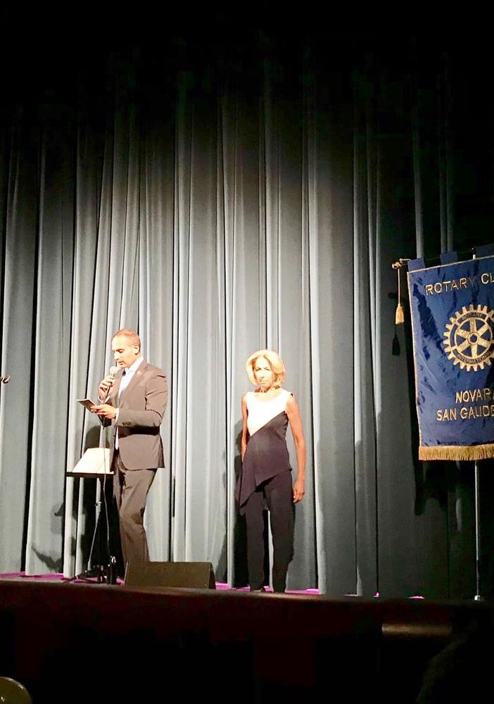 Grande successo per l'iniziativa benefica “Diamo luce ai sogni” promossa dal Rotary Club Novara San Gaudenzio in occasione del 5° anniversario di fondazione: raccolti 10.000 euro
