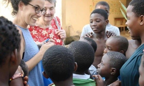 Irene, 34 anni: con la sua associazione toglie dalla strada i bambini del Burundi