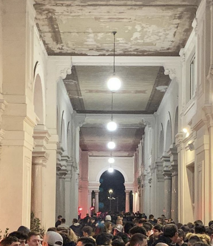 Movida: solo per i locali del centro la limitazione dell’orario di apertura