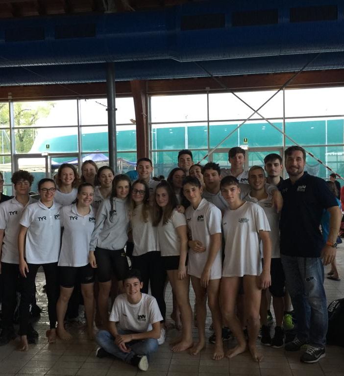 Libertas nuoto Novara, buona la prima a Cremona