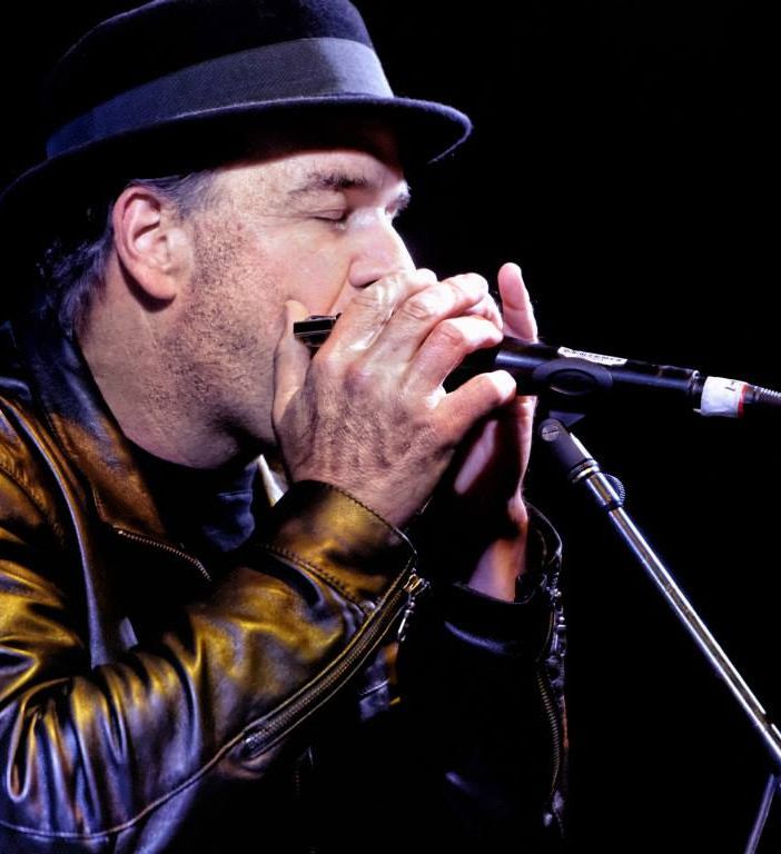 Al Museo Tornielli il concerto di Paul Reddick per Amenoblues