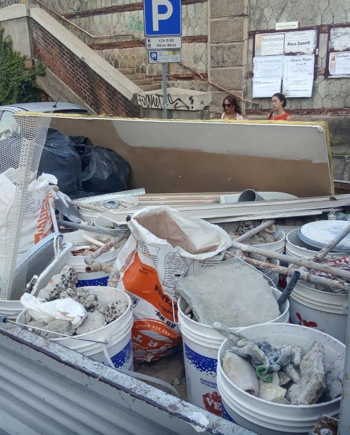 Reati ambientali, solo nell'ultimo mese 20.000 euro di sanzioni da parte della Polizia Locale